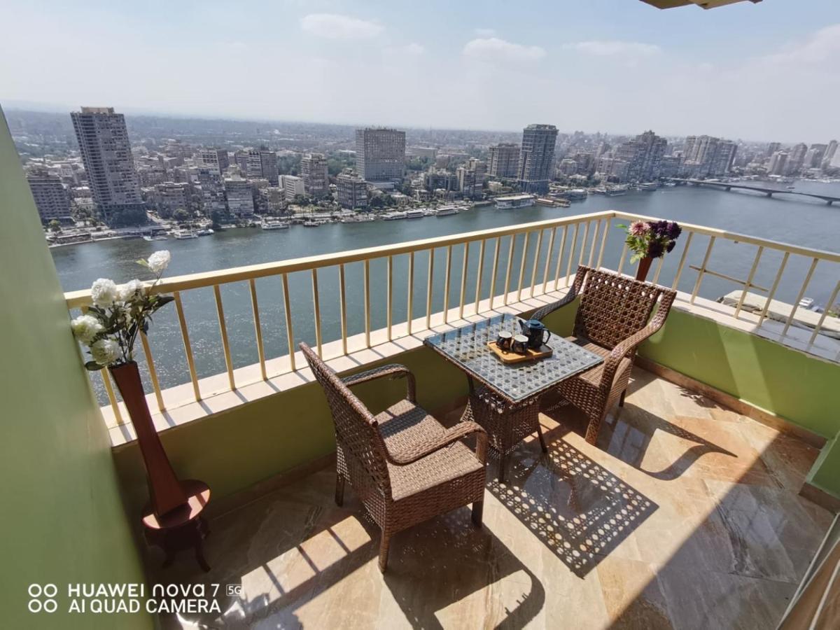 Pyramids Nile Tower Hotel Kairo Eksteriør billede